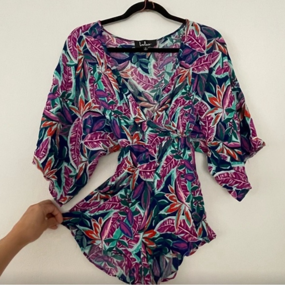 Cute Tropical print Lulus romper